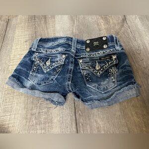 Miss me buckle shorts size 23